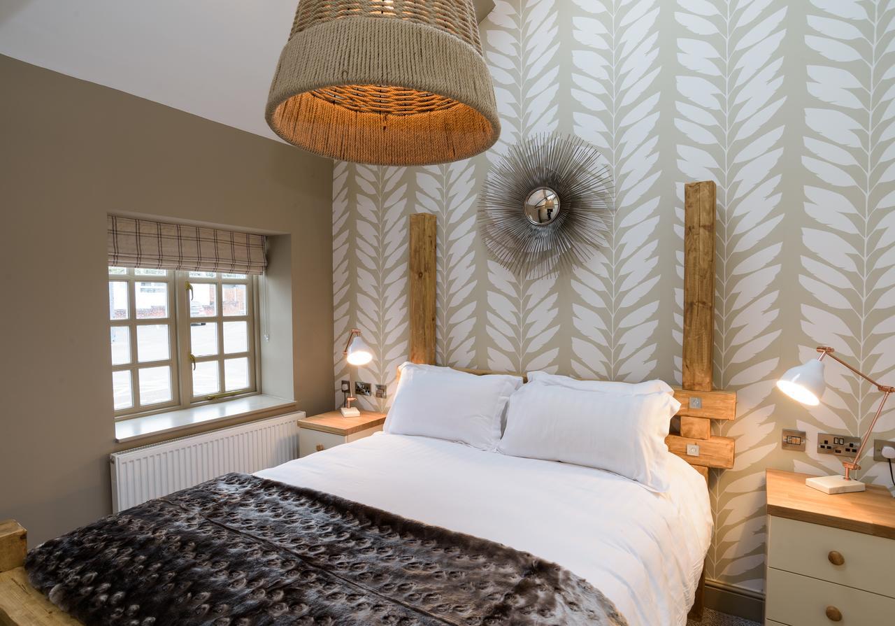 The Wheatsheaf Inn Onneley Eksteriør bilde