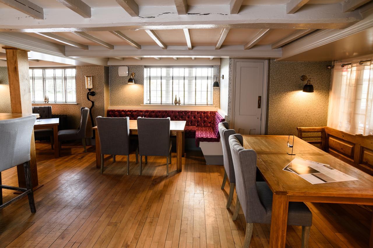 The Wheatsheaf Inn Onneley Eksteriør bilde