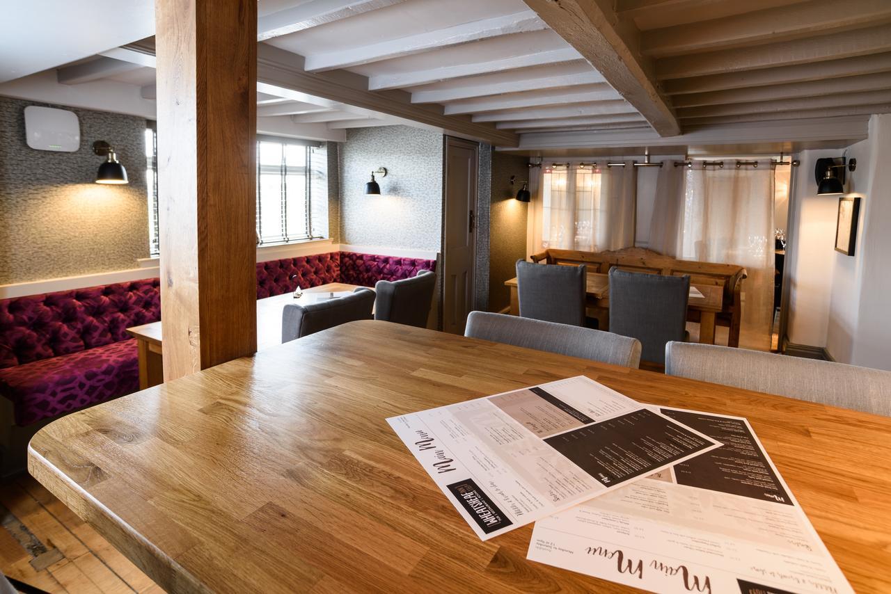 The Wheatsheaf Inn Onneley Eksteriør bilde